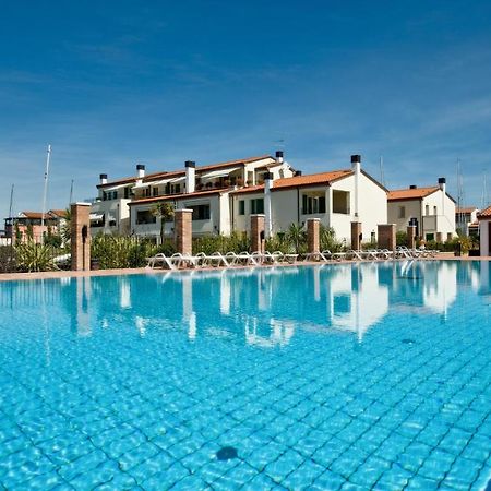 Residence Maestrale Caorle Esterno foto